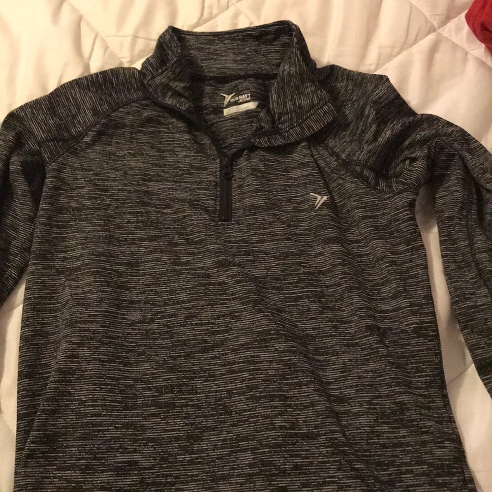 Old navy quarter zip pullover